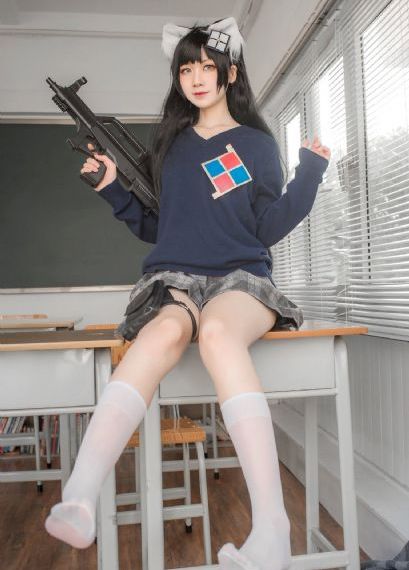 女人嗷嗷叫在线播放视频_粤语中字在线观看