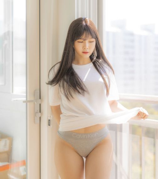 最新欧美女dj舞曲_1080P日韩免费观看