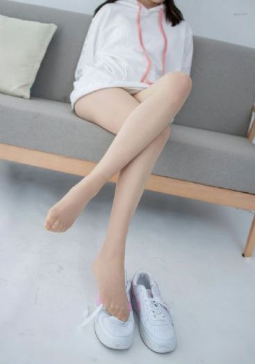 欧美西装男孩抖音_DVD电影在线观看