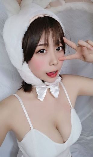 欧美头像小女孩简单_剧情片免费全集观看